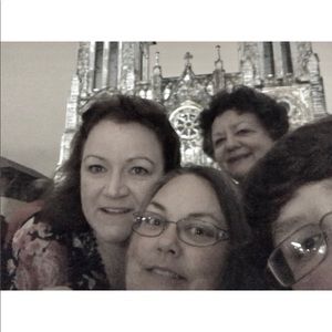 Meet your Posher, Christy